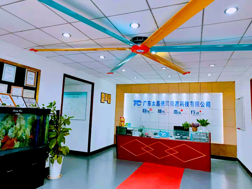 東莞環(huán)?？照{(diào) 潤(rùn)東方環(huán)保空調(diào)廠家